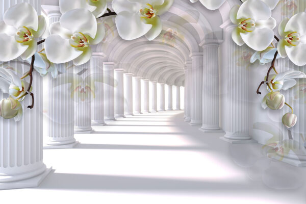 Witte zuilen en bloemen in een hal Witte zuilen en bloemen in een hal