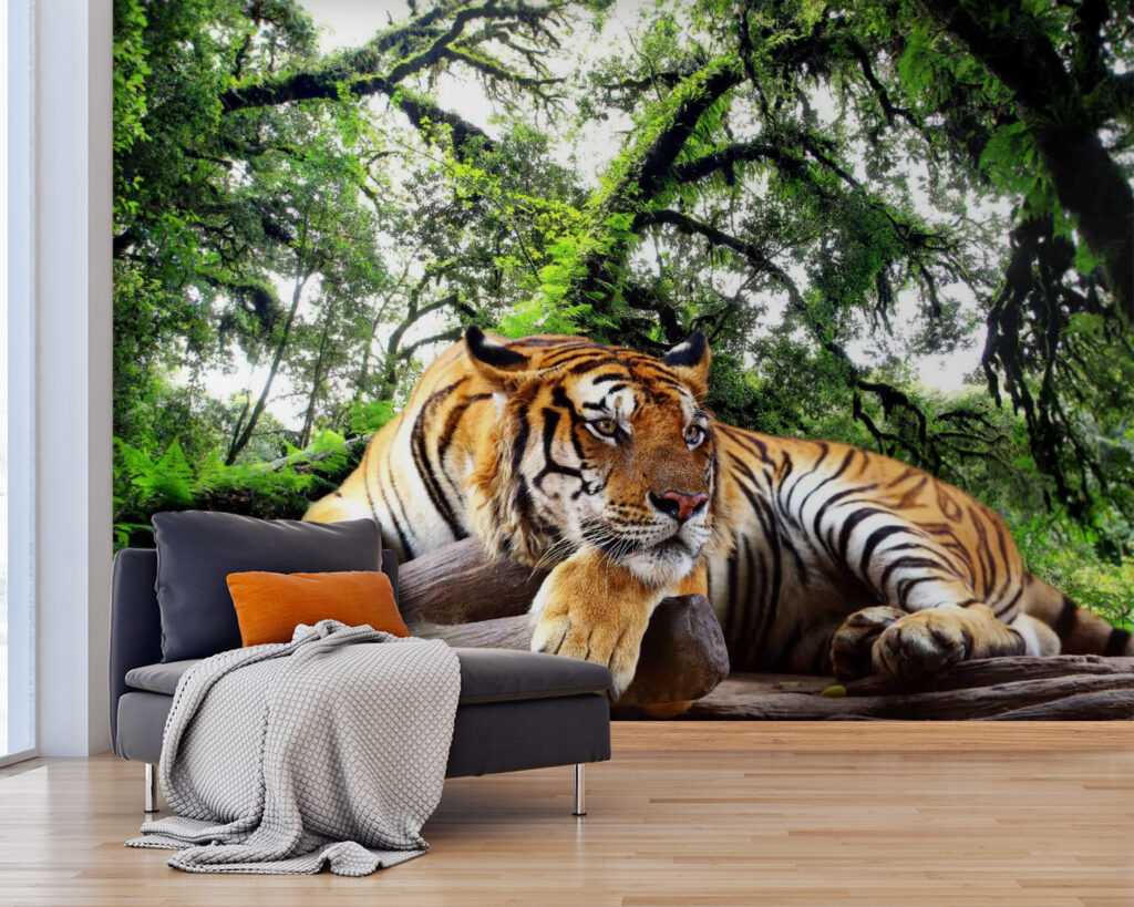 Tijger liggend op een boomstam u57805pig25 1024x819 - Tijger liggend op een boomstam - tegory