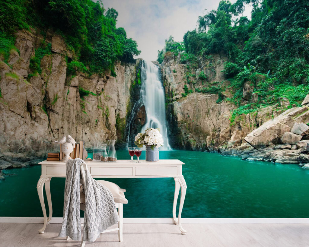 u55191pig5m 1024x819 - Waterval in een rotsachtig gebied - tegory