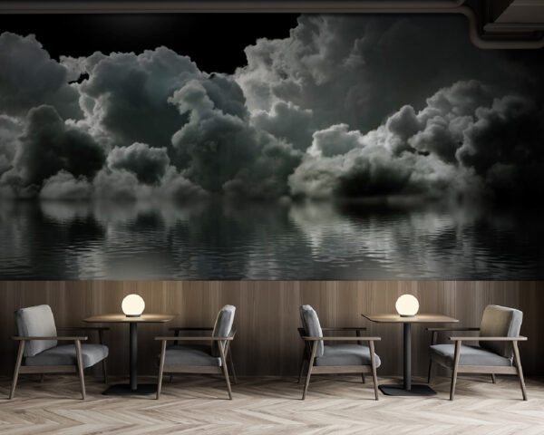 Maan over water met wolken en wolken Maan over water met wolken en wolken