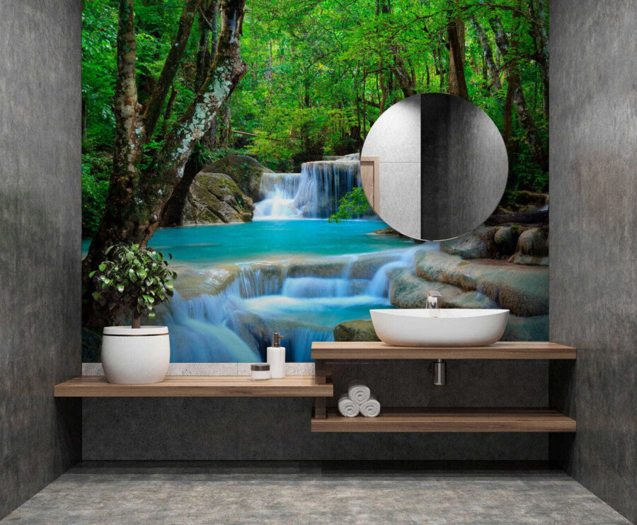Waterval in een bos