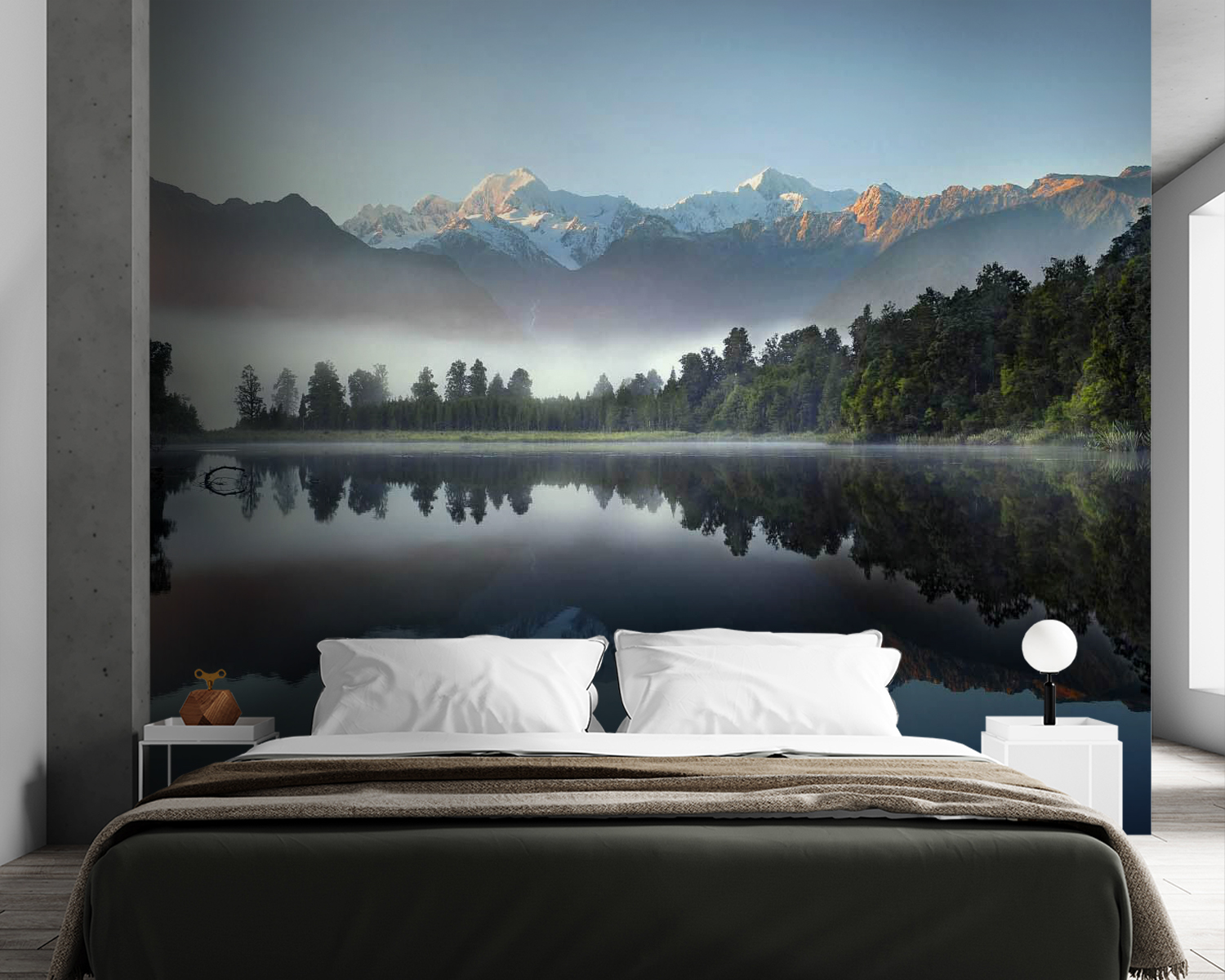 Meer met bomen en bergen op de achtergrond u53417pib84m - Meer met bomen en bergen op de achtergrond - tegory