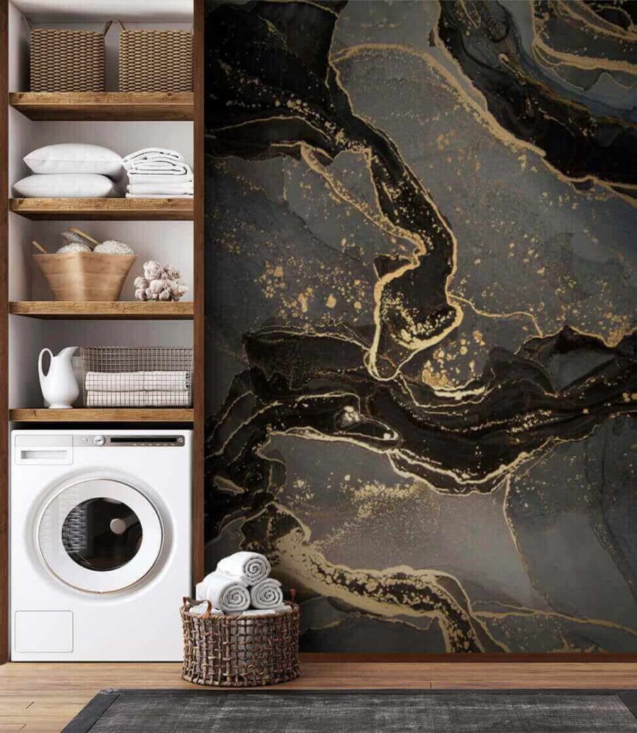 Elegant gemarmerd zwart met metallic krullen