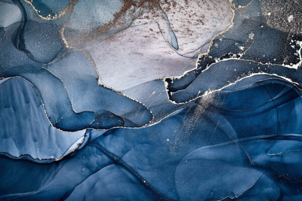 Abstracte oceaangolven met metalen lijnen. Abstracte oceaangolven met metalen lijnen.