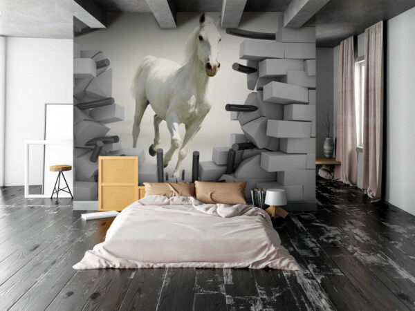Paard rent door een muur Paard rent door een muur