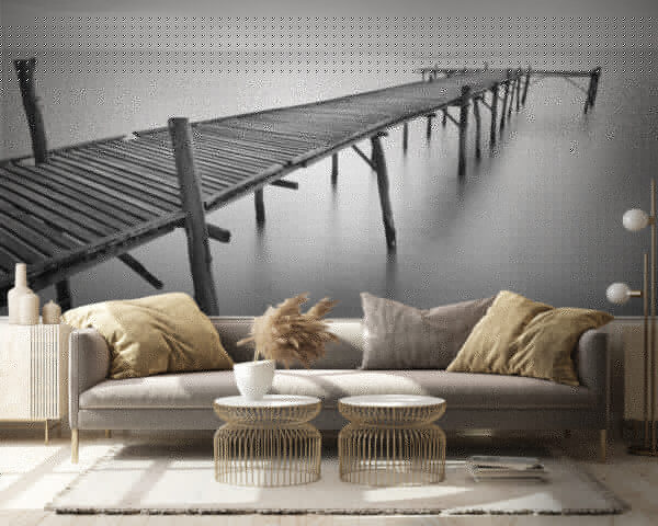 Lange houten brug over water Lange houten brug over water