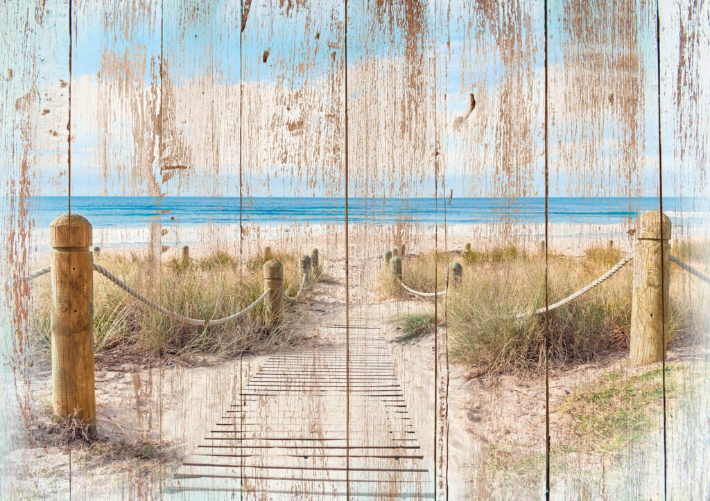 Houten pad naar een strand Houten pad naar een strand