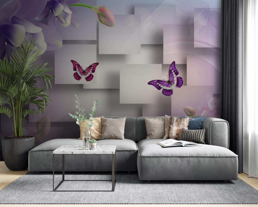 Paarse en witte bloemen en vlinders