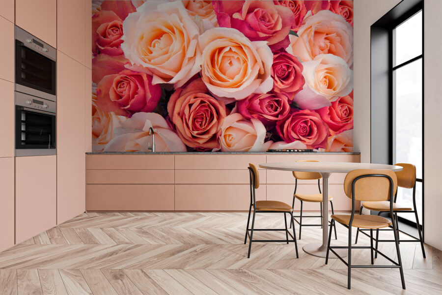 Groep roze en witte rozen