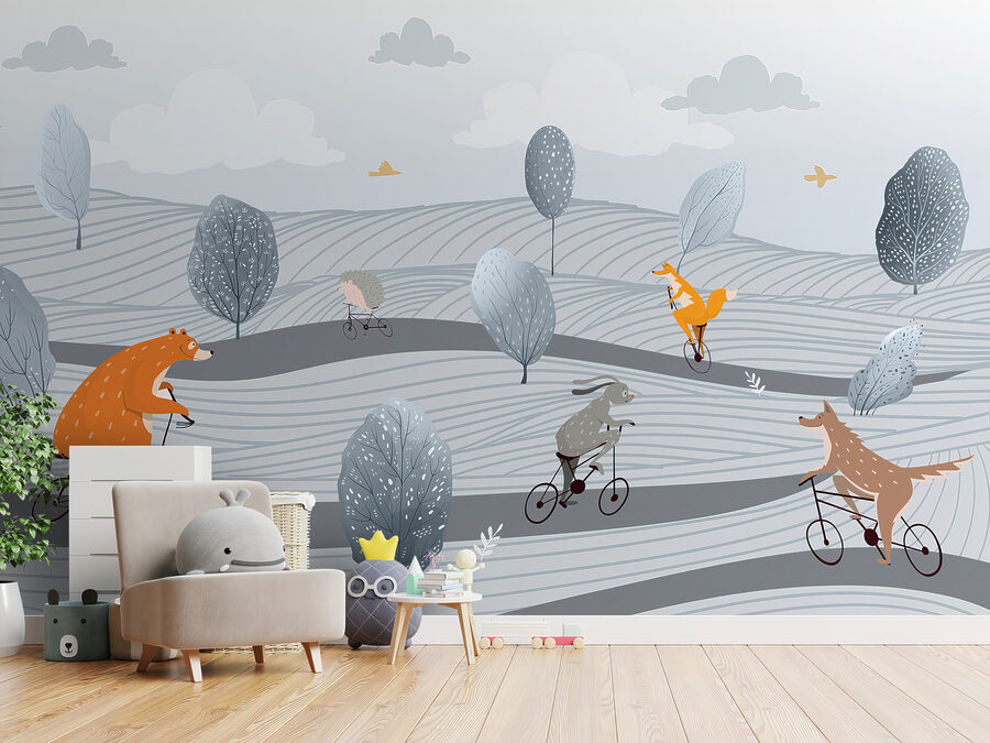 Een groep dieren op fietsen in een veld
