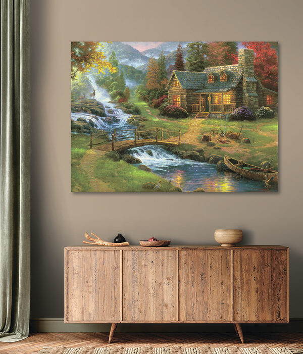 Een schilderij van een blokhut met een brug over een rivier Een schilderij van een blokhut met een brug over een rivier