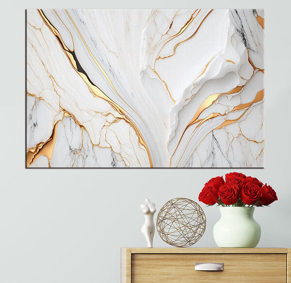Elegant marmer met amberkleurige wervelingen. Elegant marmer met amberkleurige wervelingen.