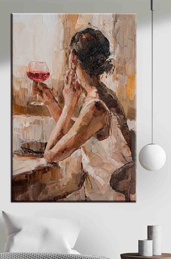Een schilderij van een vrouw met een glas wijn in de hand Een schilderij van een vrouw met een glas wijn in de hand
