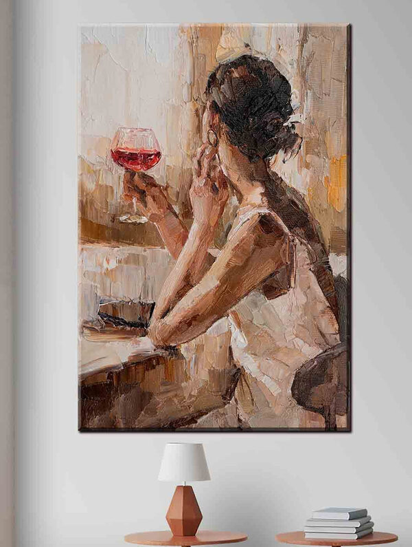 Een schilderij van een vrouw met een glas wijn in de hand Een schilderij van een vrouw met een glas wijn in de hand