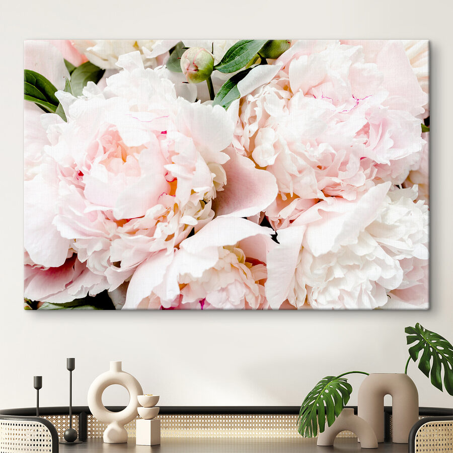 Een groep roze bloemen