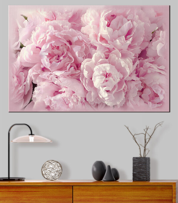 Een groep roze bloemen s35248pih16 600x686 - Een groep roze bloemen