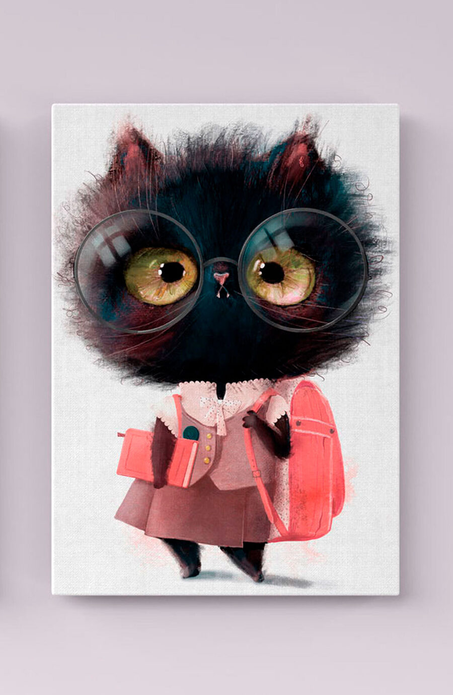 Een kat met een bril en een schooluniform