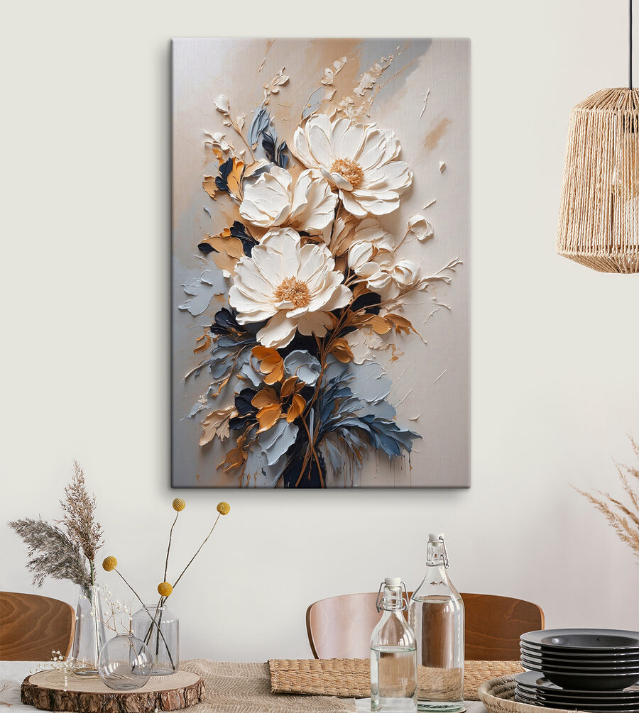 Een schilderij van bloemen op een muur