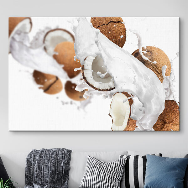 Kokosnoten en opspattende melk Kokosnoten en opspattende melk