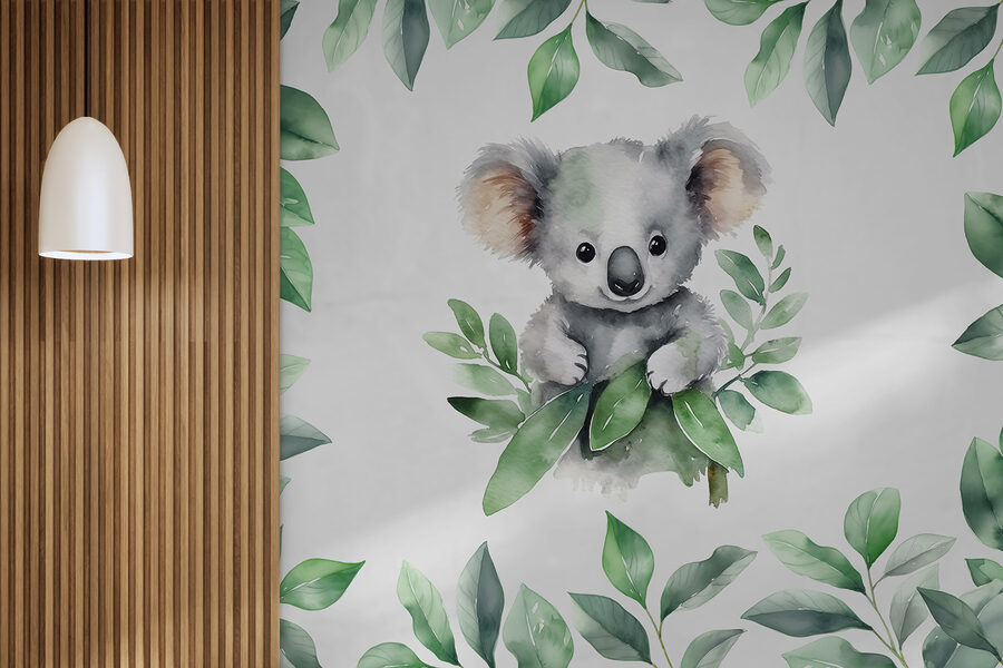 Een koalabeer met bladeren