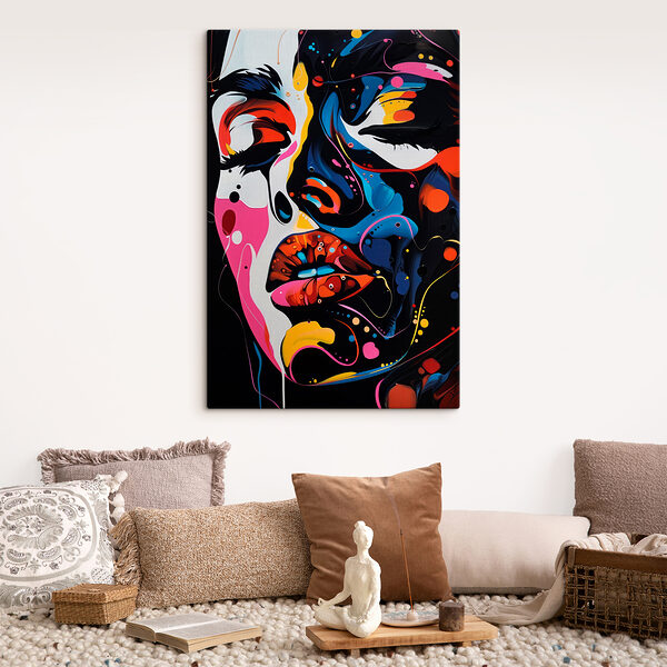 Een schilderij van het gezicht van een vrouw Een schilderij van het gezicht van een vrouw