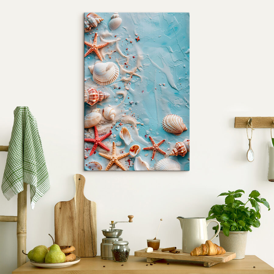 Een groep zeeschelpen en zeesterren op een blauw oppervlak Een groep zeeschelpen en zeesterren op een blauw oppervlak