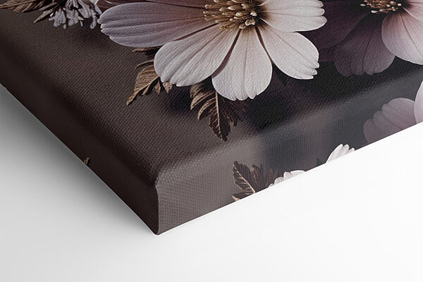 Klok omringd door bloemen Klok omringd door bloemen