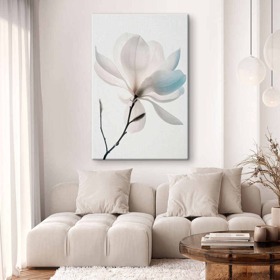 Witte bloem met bladeren