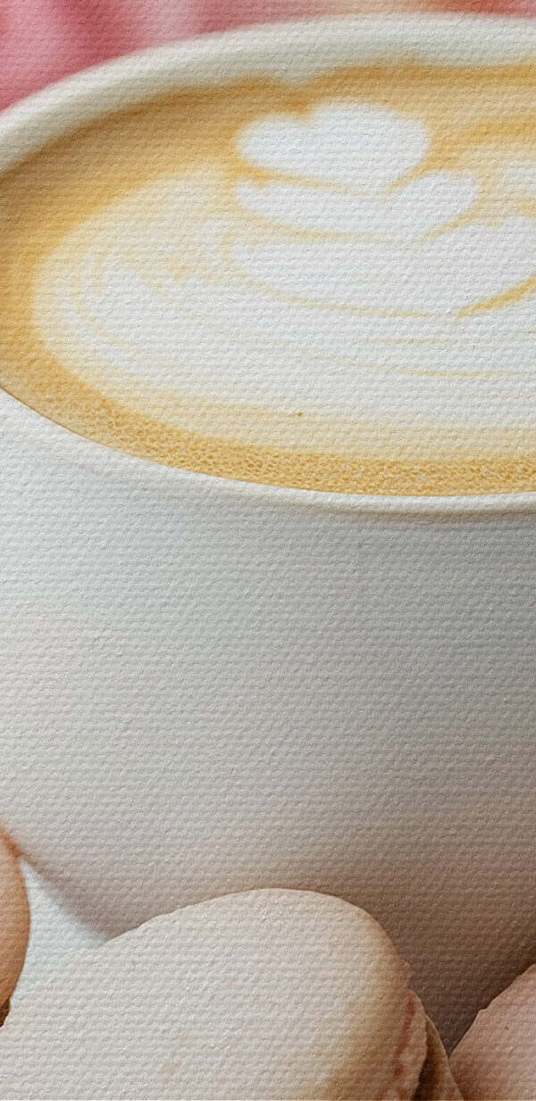Kopje koffie en koekjes op een bord Kopje koffie en koekjes op een bord