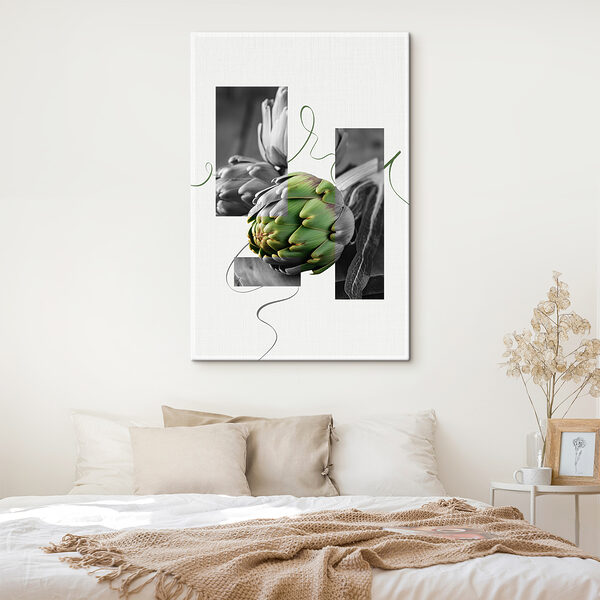 Artisjokken op een tafel met een groene achtergrond Artisjokken op een tafel met een groene achtergrond