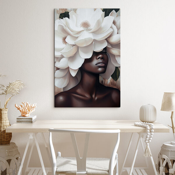 Vrouw met witte bloemen op haar hoofd Vrouw met witte bloemen op haar hoofd