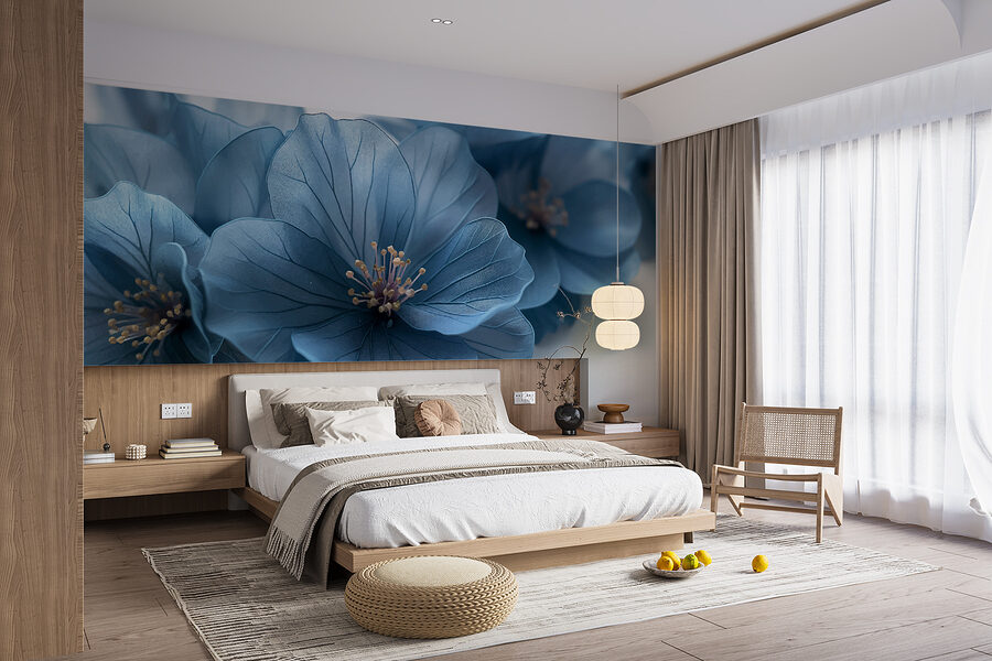 Blauwe bloemen op een wit oppervlak