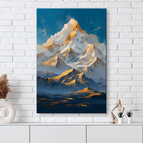 Bergketen met sneeuw en wolken Bergketen met sneeuw en wolken
