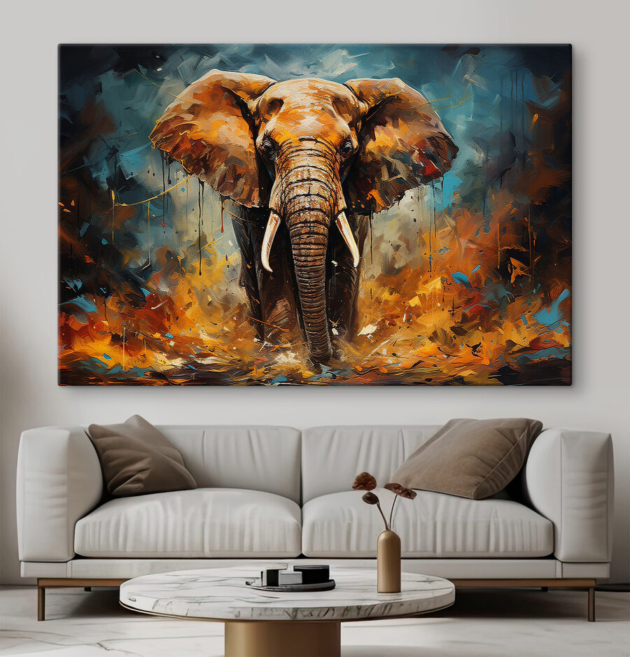 Een olifant met slagtanden en vuil Een olifant met slagtanden en vuil