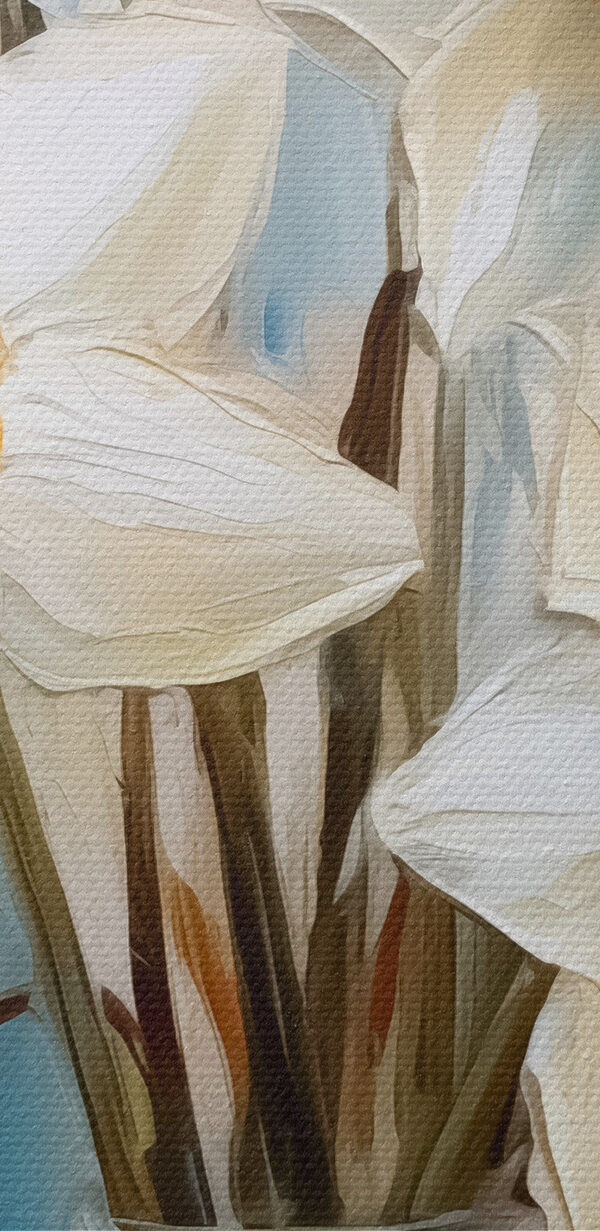Witte en gele bloemen in een glazen vaas Witte en gele bloemen in een glazen vaas