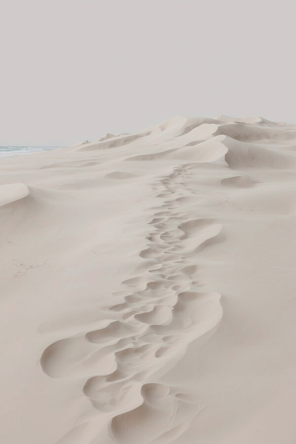 Voetafdrukken in het zand Voetafdrukken in het zand