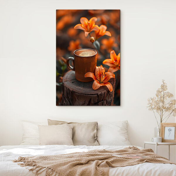 Koffiekopje en oranje bloemen Koffiekopje en oranje bloemen