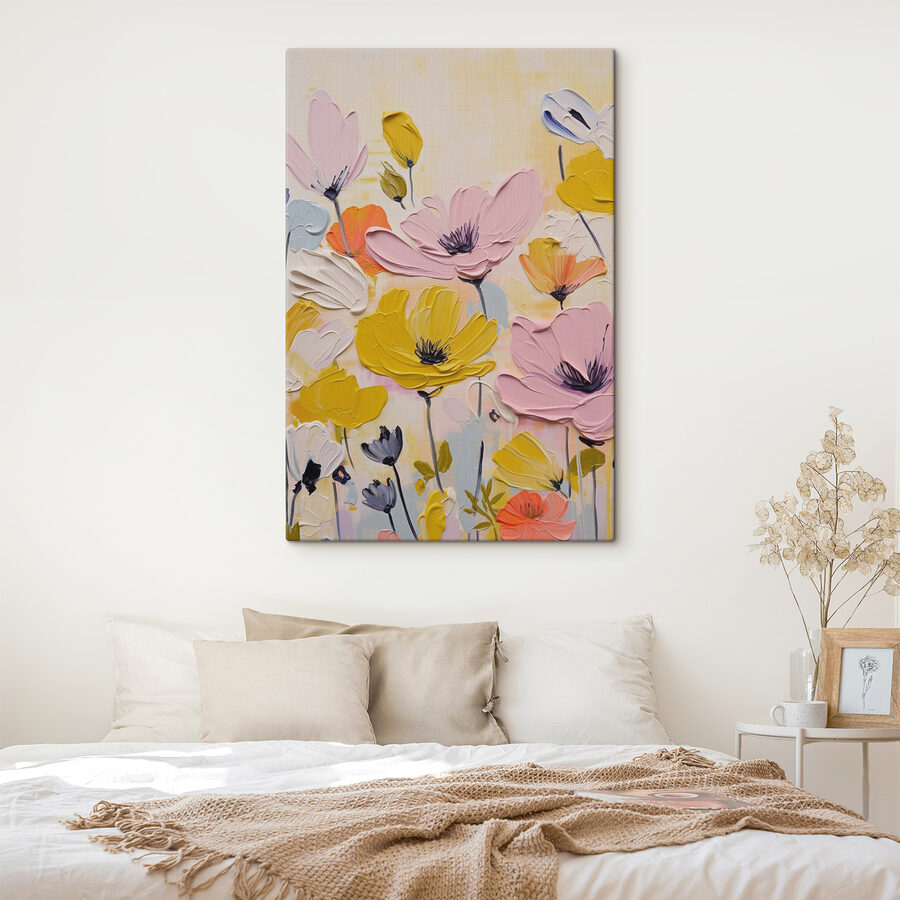 Schilderij van bloemen op een wit oppervlak