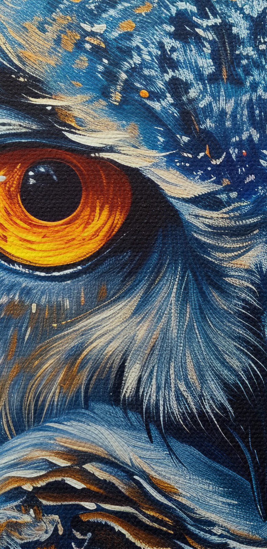 Een uil met oranje ogen
