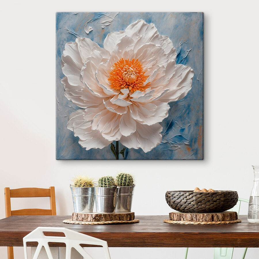 Witte bloem met oranje hart Witte bloem met oranje hart