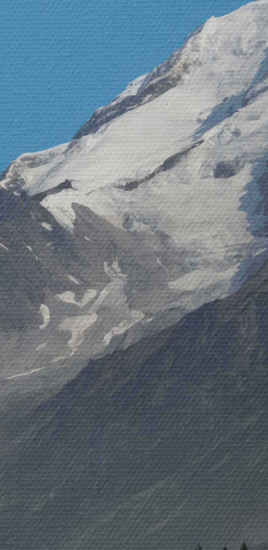 Berg met sneeuw op de top