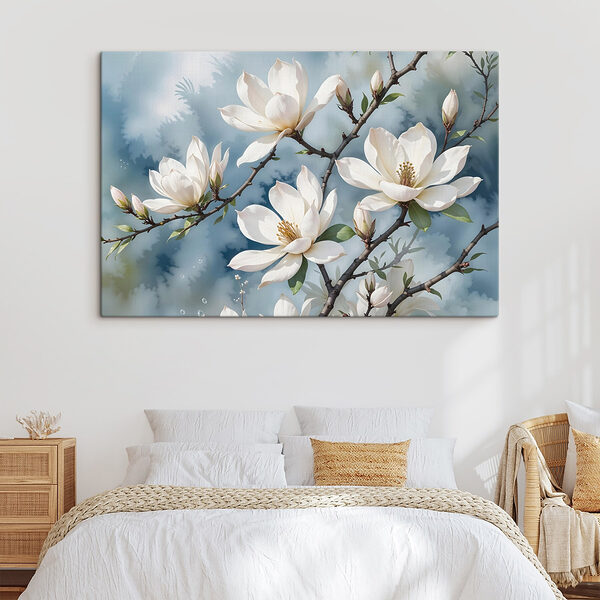 Groep witte bloemen op een boomtak Groep witte bloemen op een boomtak
