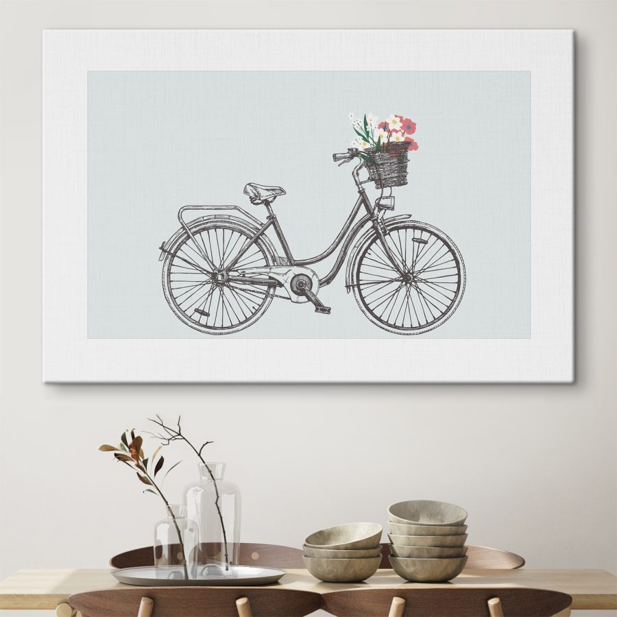 Fiets met bloemen in een mand