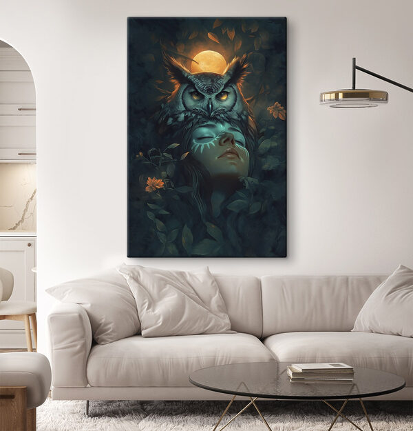 Vrouw met een uil op haar hoofd Canvas Schilderijen Vrouw met een uil op haar hoofd