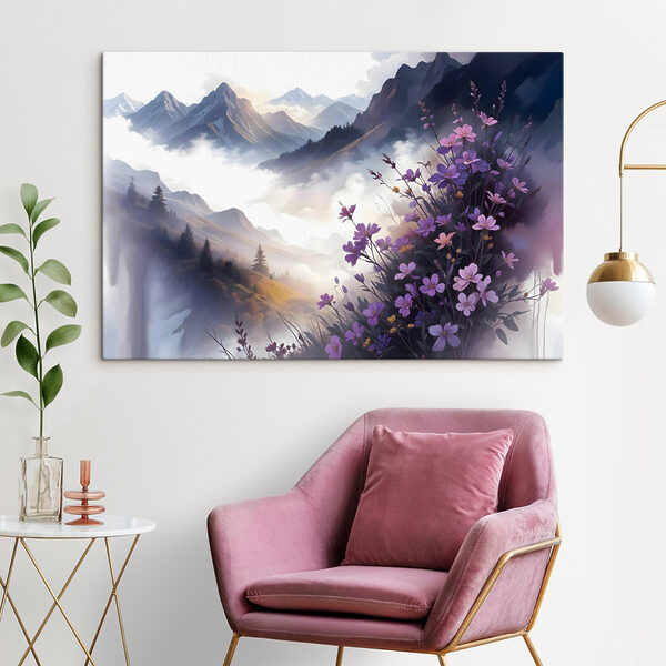 Paarse bloemen op een berg Paarse bloemen op een berg