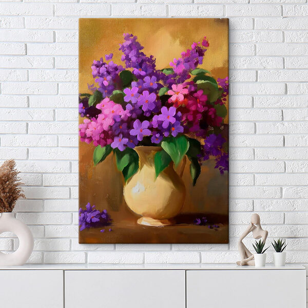 Schilderij van paarse bloemen in een vaas Schilderij van paarse bloemen in een vaas