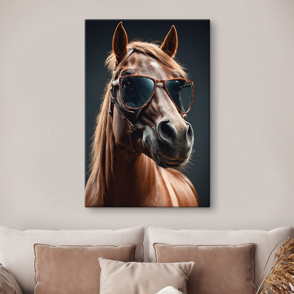Paard met zonnebril Paard met zonnebril