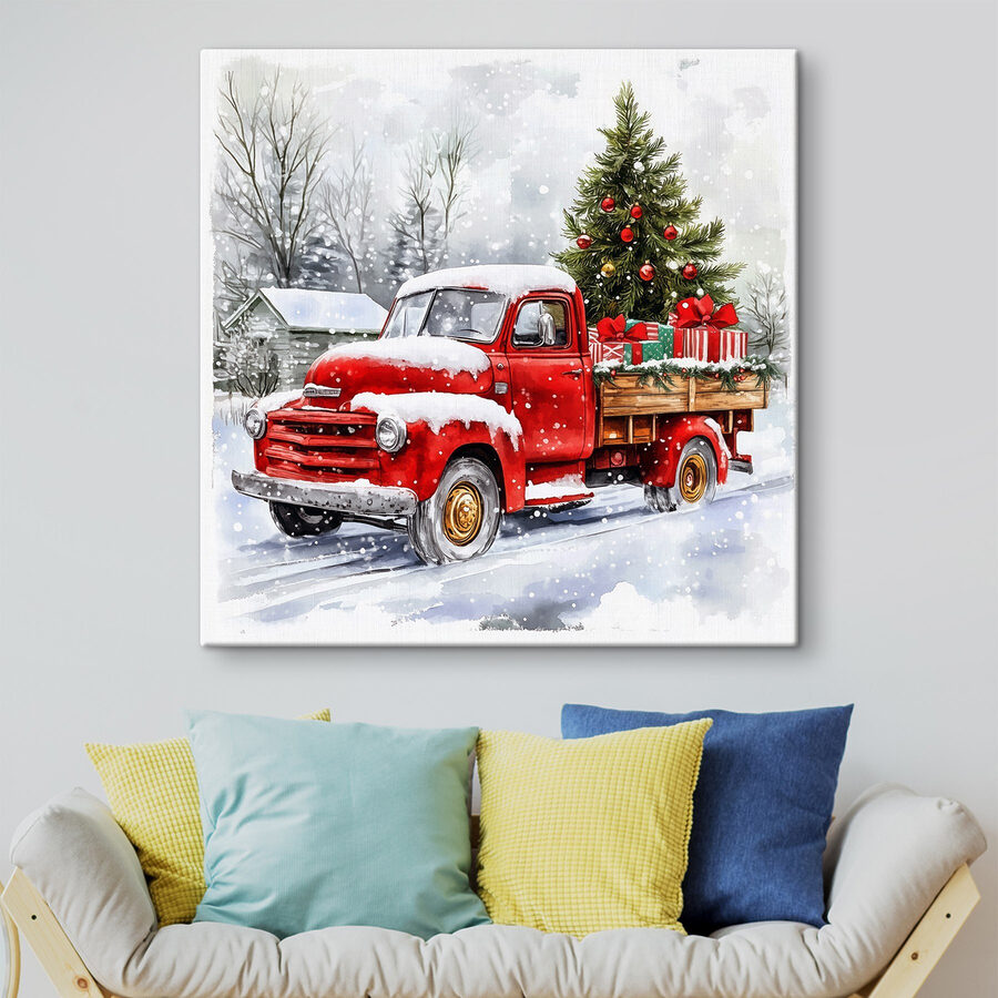 Rode vrachtwagen met een kerstboom op de achterkant Rode vrachtwagen met een kerstboom op de achterkant