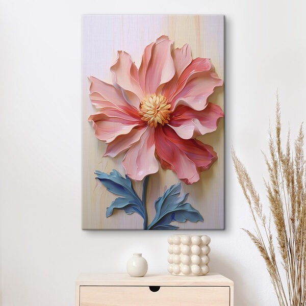 Roze bloem met geel hart Roze bloem met geel hart