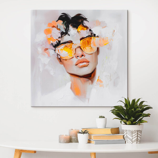 Man met zonnebril en bloemen op zijn hoofd Man met zonnebril en bloemen op zijn hoofd